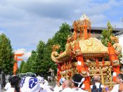 平安神宮大鳥居とお神輿