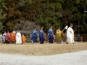 次に、的奉行・射手・介添などが射場へ