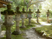 西明寺灯籠