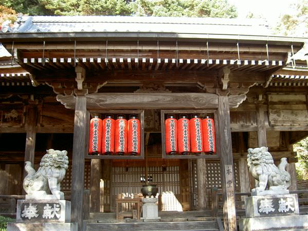 金蔵寺本堂