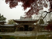 平等院鳳凰堂と紅葉