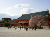 左近の桜・右近の橘